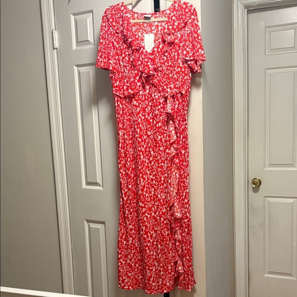 a new day Dresses & Skirts - NWT Target A New Day Red Floral Ruffle Maxi Dress with Flutter Sleeves XL